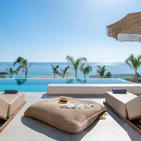 Lido Blue Villa *